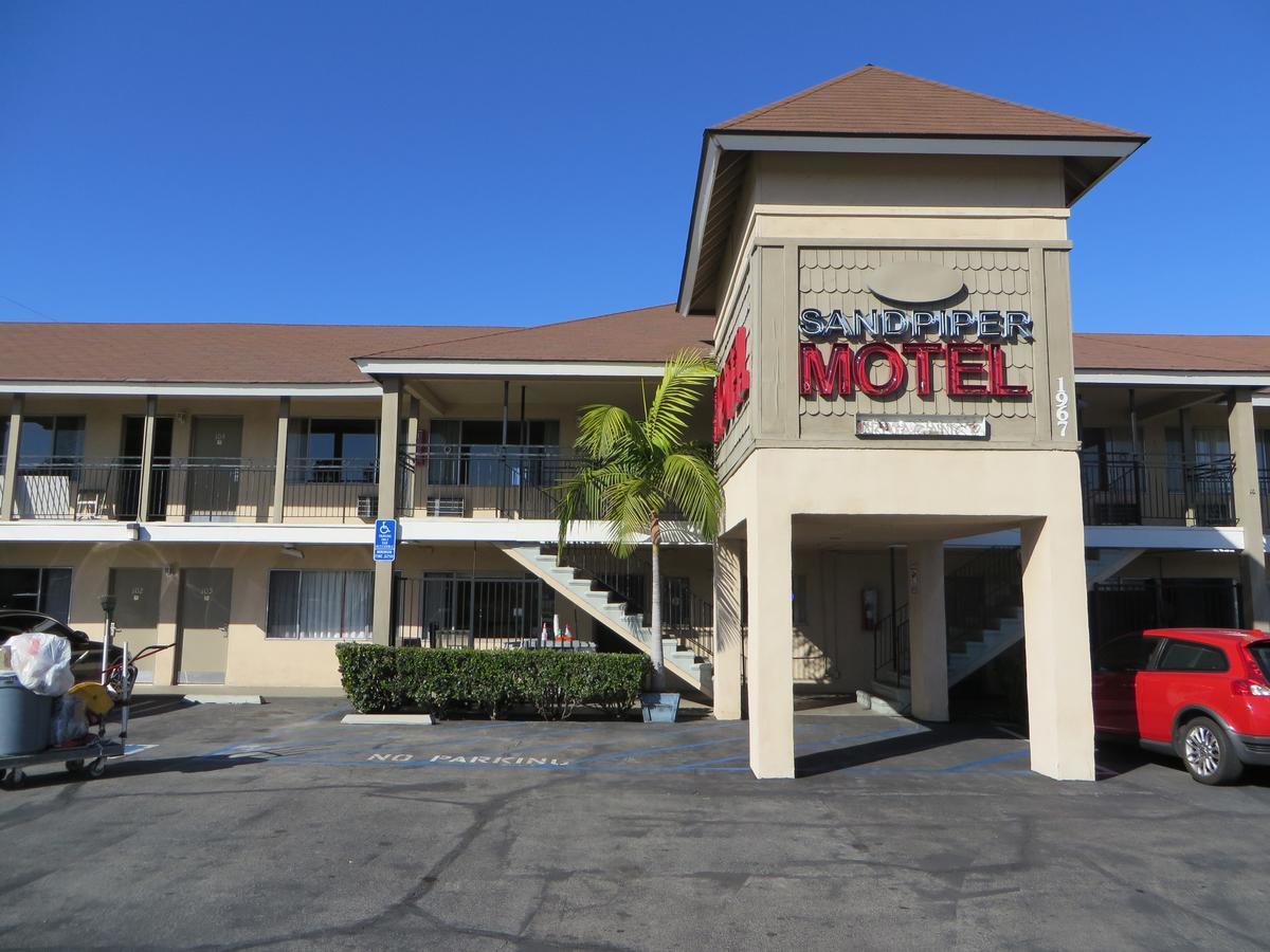 Sandpiper Motel Costa Mesa Exterior photo